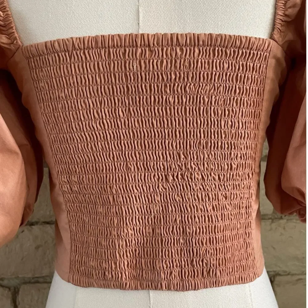 Abercrombie & Fitch Drama Puff Sleeve O-Ring Sweetheart Crop Top Peach Size‎ XS
